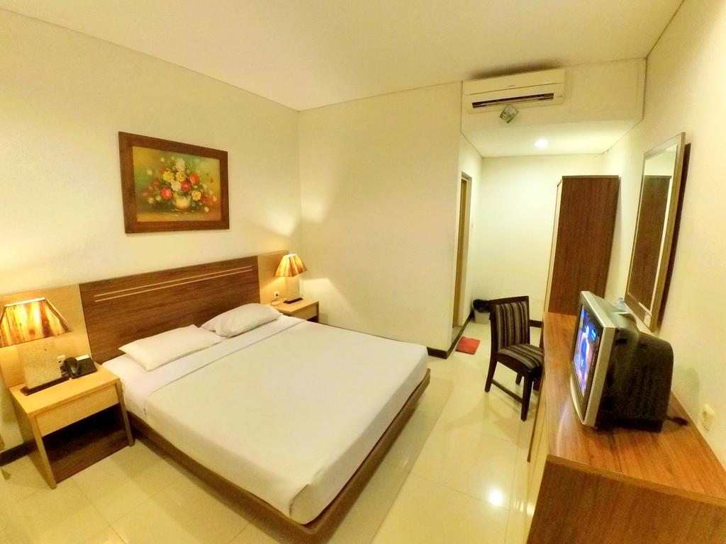 Riau * Bandung